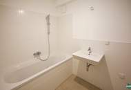 UMS ECK 51 – Klimatisierte 3-Zimmer-Wohnung mit Terrasse