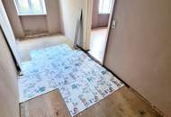 Ein kleiner Altbau mit großem Zukunftsplan! Sanierungsbedürftige Altbauwohnung mit toller Raumaufteilung + Traumhaft schönes Haus + Perfekte Infrastruktur und Anbindung! Jetzt zugreifen!