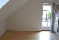 RUHELAGE - GROSSZÜGIGE ALTBAUVILLA MIT GARTEN UND TERRASSE