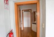 Neu sanierte 3-Zimmer Wohnung mit Küche und Balkon!