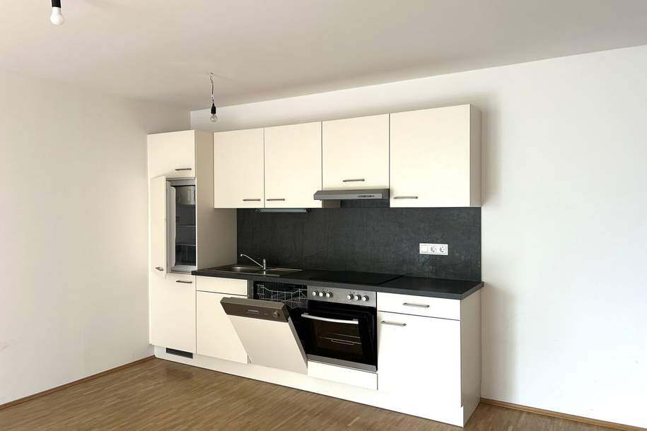 Sehr ruhige und angenehme Innenhofwohnung, toll geschnitten, hell und freundlich, mit sensationell niedrigen Heizkosten - Erdwärme!, Wohnung-miete, 729,88,€, 8020 Graz(Stadt)