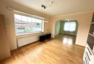 "Haus mit Garten, Pool, und Garage"