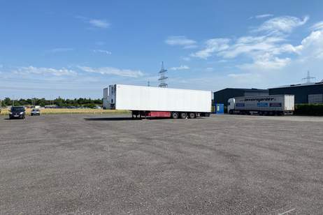 bis zu 2500m² Abstellfläche oder Stellplätze für LKW oder Bus mit geräumiger Umkehrmöglichkeit zur Vermietung "Super Lage" Nähe zur Autobahnauffahrt S1, Gewerbeobjekt-miete, 4.800,00,€, 2333 Bruck an der Leitha