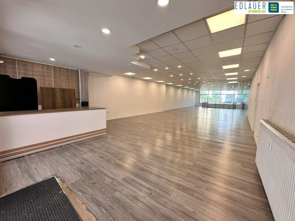 GESCHÄFTSLOKAL auf 2 Etagen in hervorragender Frequenzlage!