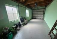 Großzügige Liegenschaft | attraktives Einfamilienhaus mit Galerie|1.706 m² Grundstück | 2 Garagen!