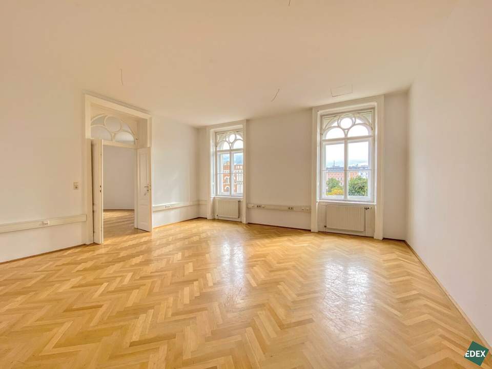 Repräsentatives Büro im Palais Schlick