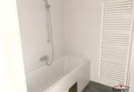 Traumhafte helle 2-Zimmerwohnung mit Loggia und kleinem Garten!