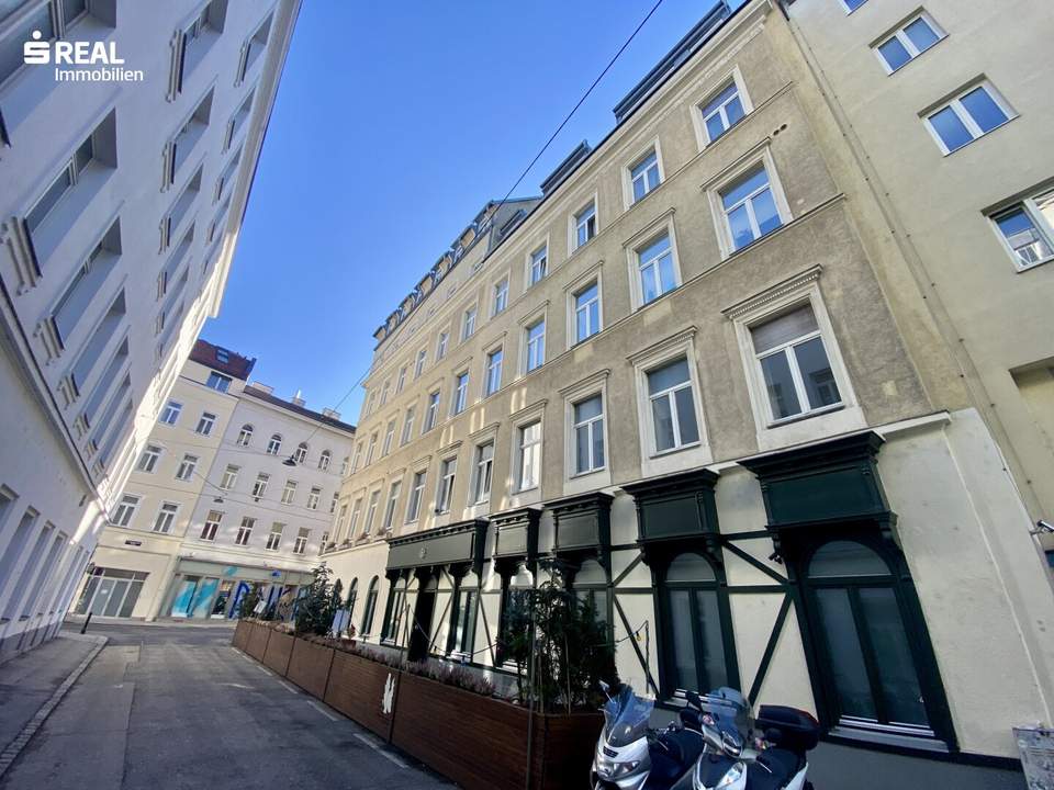 Schlossquadrat, Entzückende 2 Zimmerwohnung