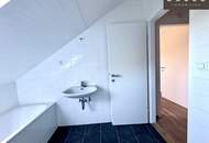 | SCHÖNE KLEINWOHNUNG | CA. 35m² | MIT BLICK INS GRÜNE | 4.OG. | DACHGESCHOSS
