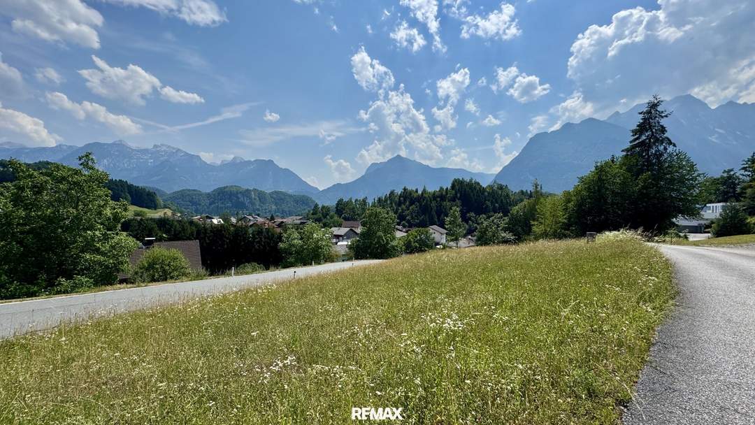 Wo die Berge zum Wohnzimmer werden – Baugrundstück mit Panoramaausblick in Bestlage von Kuchl