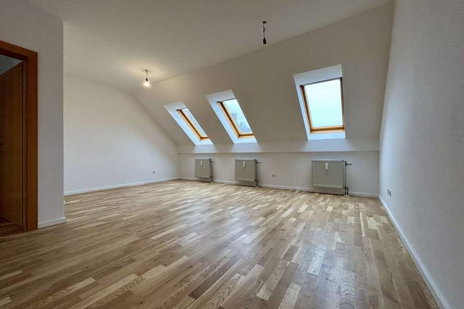 Großzügige 3-Zimmer-Dachgeschosswohnung in Ruhelage!, Wohnung-miete, 624,00,€, 8280 Hartberg-Fürstenfeld