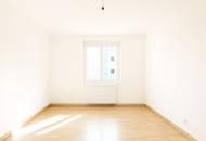 Großzügige 3-Zimmer Wohnung in ruhiger Seitenstraße Nähe U-Bahn U1