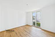 Mitten drin & lichtdurchflutet: Helle 3-Zimmer-Wohnung mit Wintergarten