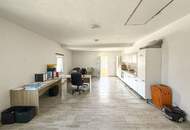 Lagerfläche mit Büro