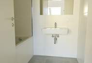 DG Wohnung gleich beim Reumannplatz – 2-Zimmerwohnung mit großer Küche mit Essplatz und ruhiger Hofterrasse!