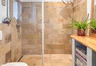 Weinort Mörbisch - teilweise Blick auf den Neusiedler See