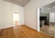 ++ NEU ++ TRAUMHAFTE VIER Zimmer ALTBAUWOHNUNG