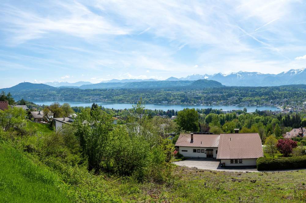 Logenplatz über Velden mit traumhaftem Wörthersee-Blick
