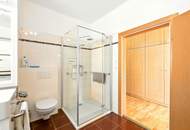 SPACIOUS PROPERTY WITH GARDEN, TERRACES, & GARAGES - HOME OFFICE AND LIVING UNDER ONE ROOF!
