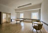 2-Raum Büro in historischem, ehemaligen Direktionsgebäude!