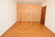 3-Zimmer-Loggia-Wohnung mit Garagenplatz in zentraler Grünruhelage!