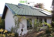 Großzügiges Haus neben Traunsee mit Badeplatz