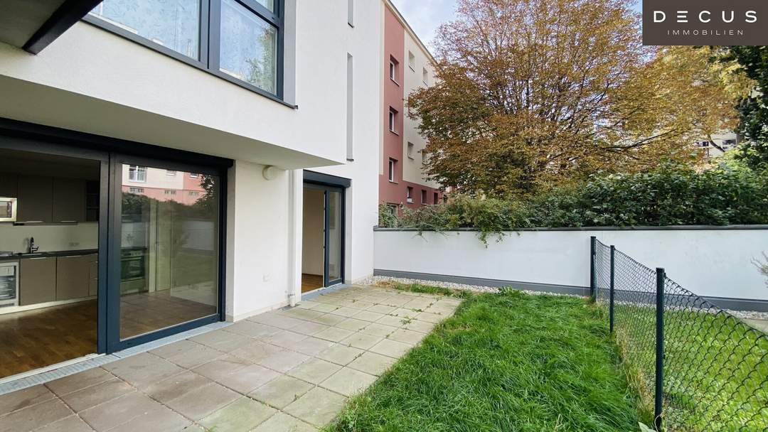 / EIGENGARTEN / 2 ZIMMER / VERFÜGBAR AB 1.07.2026 / NACH INNENHOF AUSGERICHTET