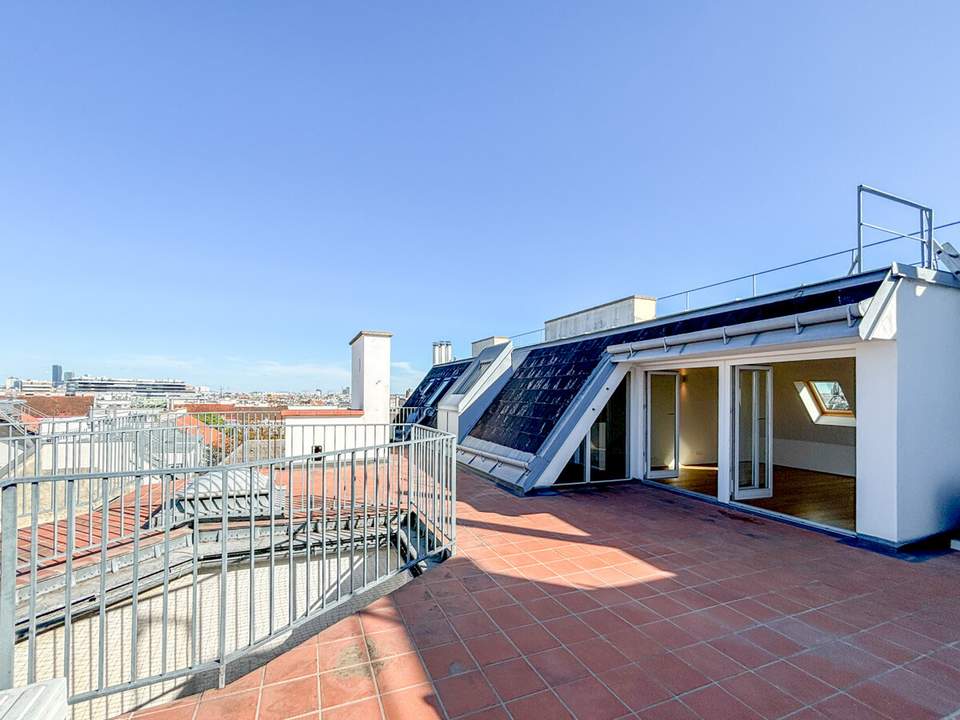 Exklusives Dachgeschoss-Unikat beim Liechtensteinpark