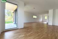 Hohe Lebensqualität dank optimaler Kombination aus Stadt und Natur - PV-Anlage und 2 KFZ Abstellplätze inklusive!