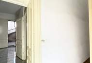 Exquisite Altbauwohnung nahe Arenbergpark – Eleganz, Ruhe &amp; urbaner Lifestyle