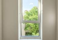 Klimatisierte Dachgeschoss Maisonette mit 2 Terrassen und Kamin nahe Uno City!