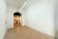 Charme mit Entwicklungspotenzial 1-Zimmer-Wohnung in zentraler Lage