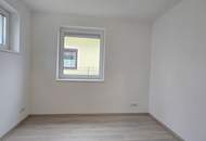 "Ihr neues Zuhause in Reichersdorf – Doppelhaushälfte mit Pool &amp; Traumgarten"