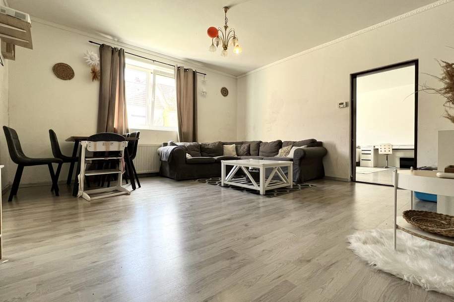 Einfamilienhaus mit zwei separaten Wohneinheiten, Haus-kauf, 299.900,€, 2405 Bruck an der Leitha