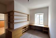 Sanierungsbedürftige DG-Wohnung mit Potential (bis 215m²) - Nähe U3 und U4