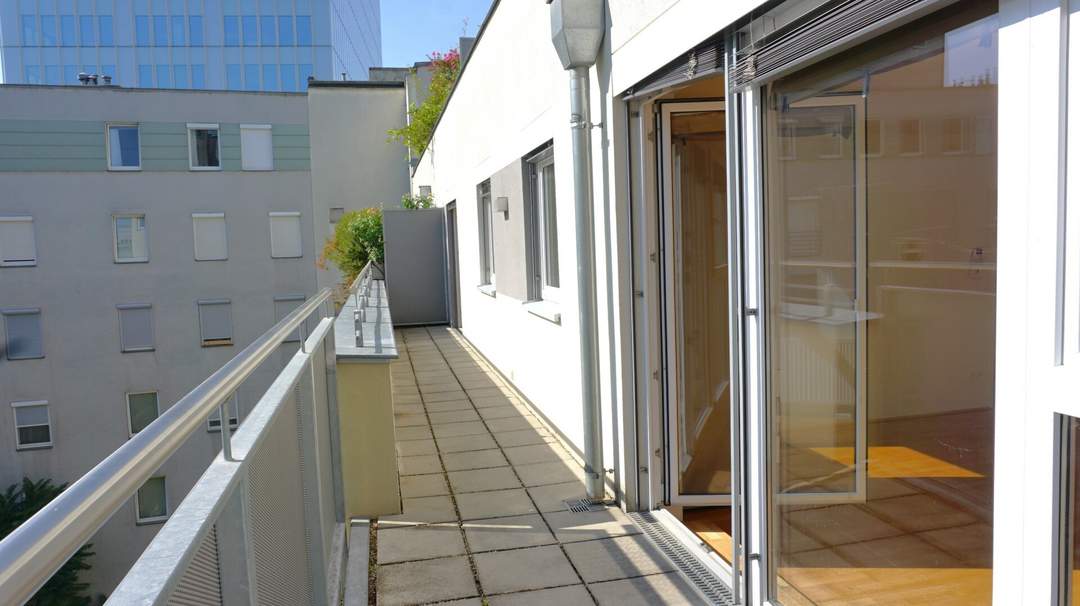 Südseitige Terrassenwohnung ROCHUSMARKT