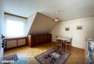 Großzügiges EFH mit eigener Bowlingbahn und Riesengrundstück