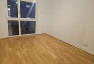 Neubau Erstbezug mit Garage