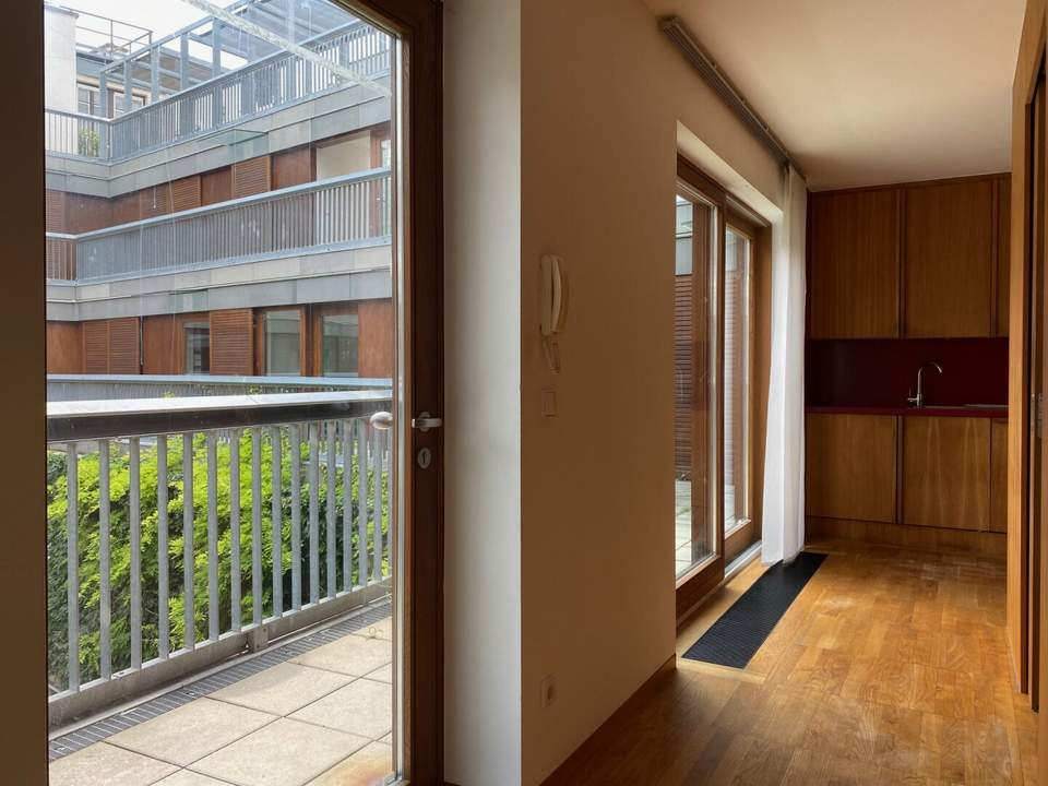 SMART LIVING - URBANE MAISONETTE NÄHE STEPHANSPLATZ UND SCHWEDENPLATZ