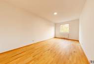 ERSTBEZUG nach Sanierung I 4 Zimmer Wohnung mit Loggia in Ruhelage I Tischler Küche mit Siemens Geräte inklusive I 360° Rundgang