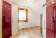 Einfamilienhaus mit Doppelgarage, Werkstätte und ausgebautem Keller