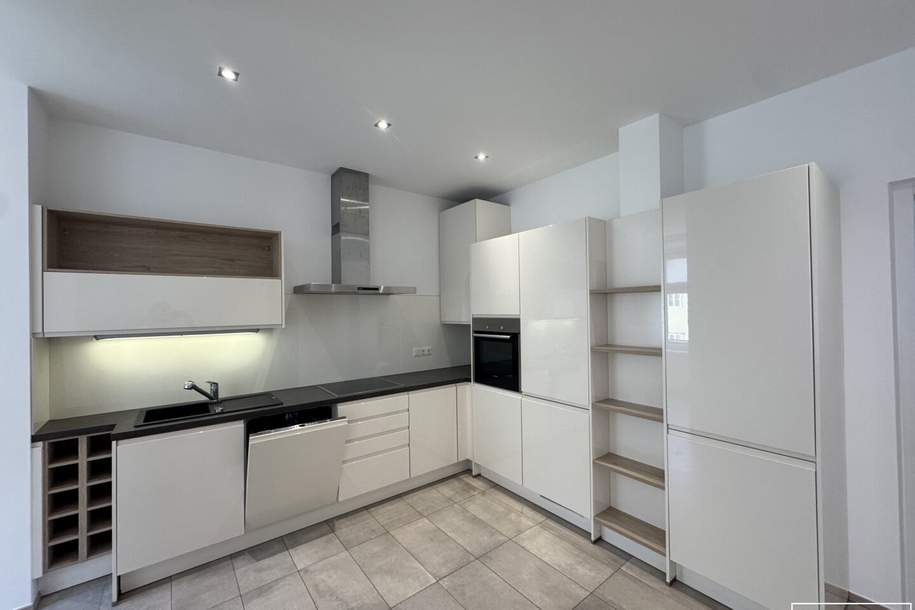 Großzügige Altbauwohnung mit Lift und Top-Ausstattung | ZELLMANN IMMOBILIEN, Wohnung-miete, 1.898,60,€, 1020 Wien 2., Leopoldstadt