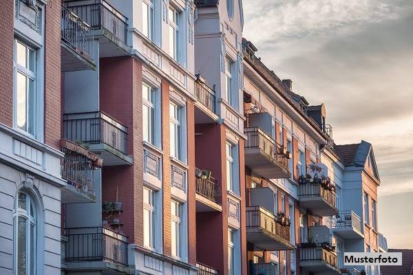 Historisches Zinshaus mit 28 Wohneinheiten