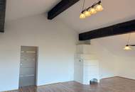 ZU MIETEN! 2-Zimmer-Wohnung mit Kachelofen und herrlichem Balkon in sonniger Ruhelage von Bad Ischl!