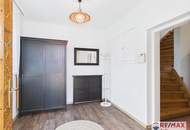 Viel Platz für Ihre Wohnträume: Großes Einfamilienhaus auf 829 m² Grund