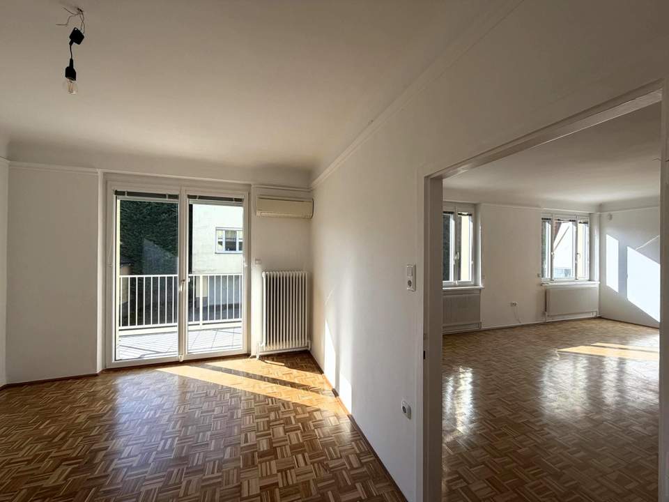 Traumhafte 3-Zimmer-Eigentumswohnung, Erstbezug nach Sanierung // Fantastic 3-room condominium, first occupancy after renovation in //