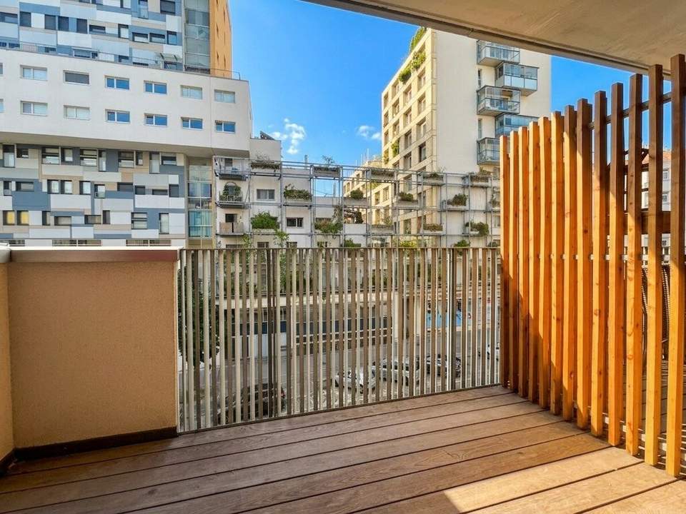 Pauschalmiete inklusive Warmwasser & Heizung - Moderne 2-Zimmer-Wohnung mit großzügigem Balkon - Stilvolle Ausstattung