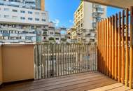 Pauschalmiete inklusive Warmwasser & Heizung - Moderne 2-Zimmer-Wohnung mit großzügigem Balkon - Stilvolle Ausstattung