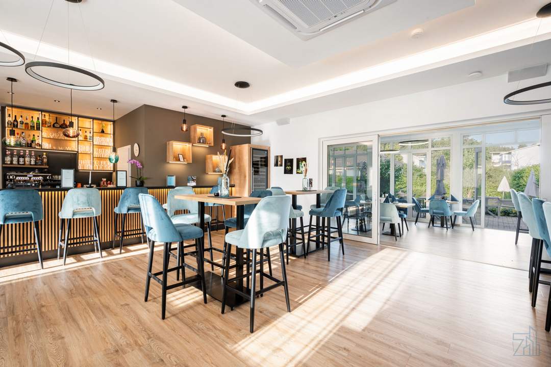 Großzügiges 2-Zimmer-Apartment mit Balkon und Pool