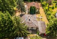 Zwei Häuser. Ein Rückzugsort. Ihre grüne Oase vor den Toren Wiens.